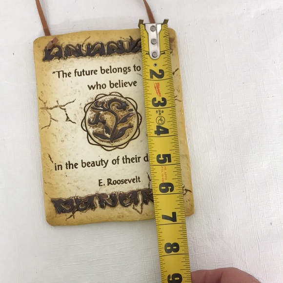 Porcelain Wall Art Sign with a statement from E. Roosevelt - Picture 6 of 6